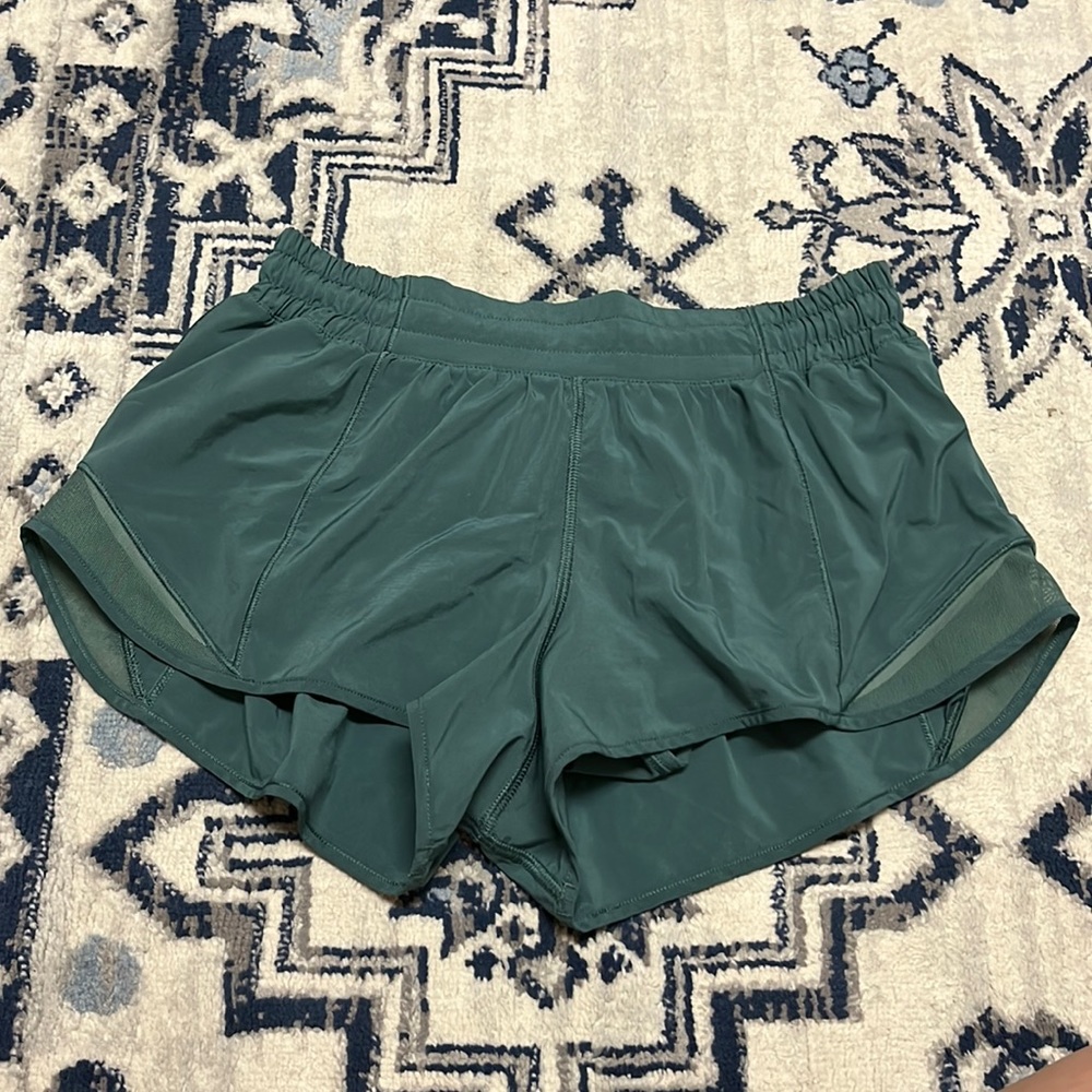Lululemon hotty hot shorts